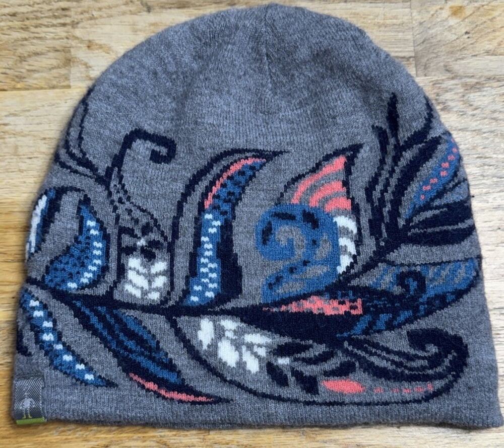 Smartwool Beanie Winter Hat Women’s Paisley Leaf Pattern Reversible Gray Wool